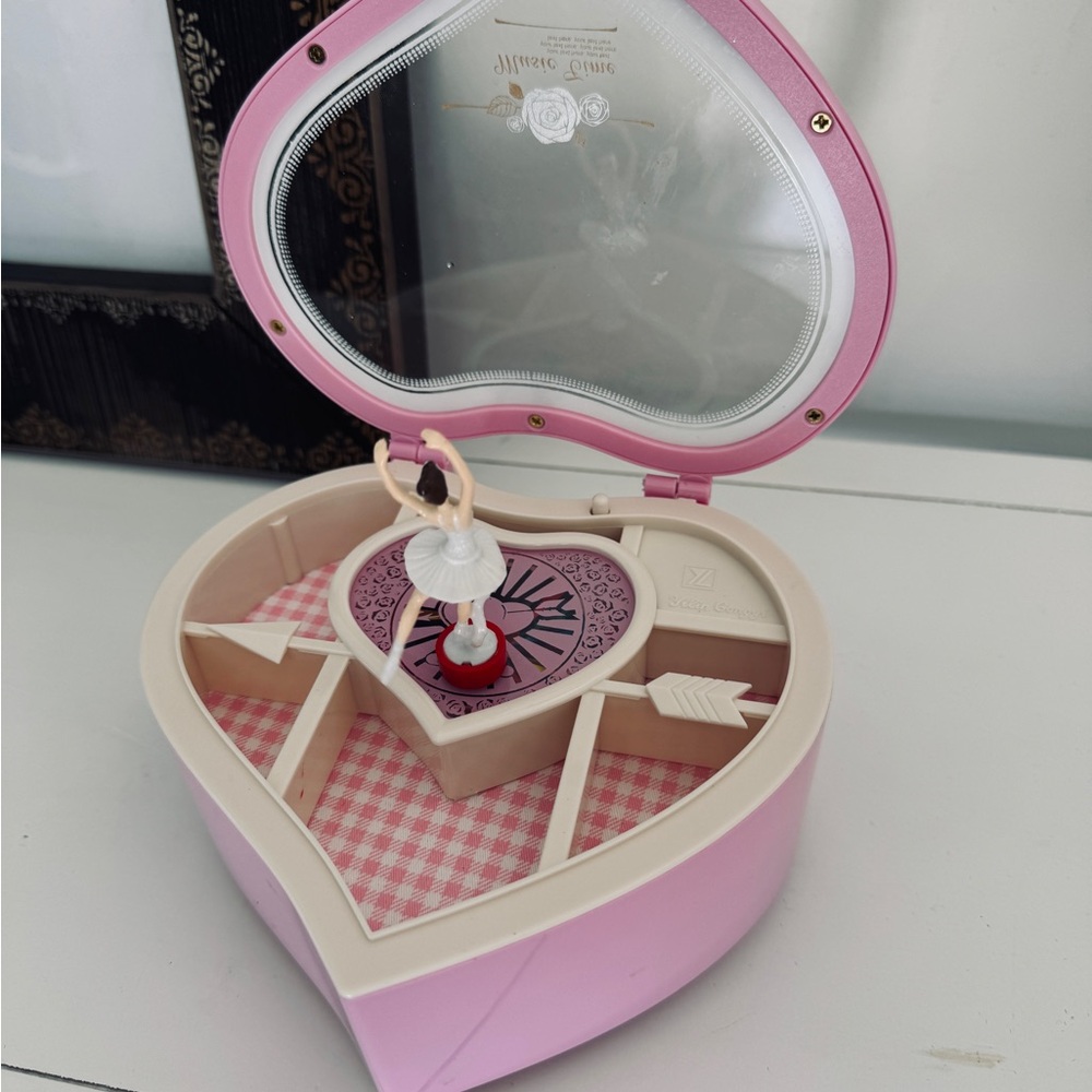 Pink Heart-Shaped Music Box with Ballerina
